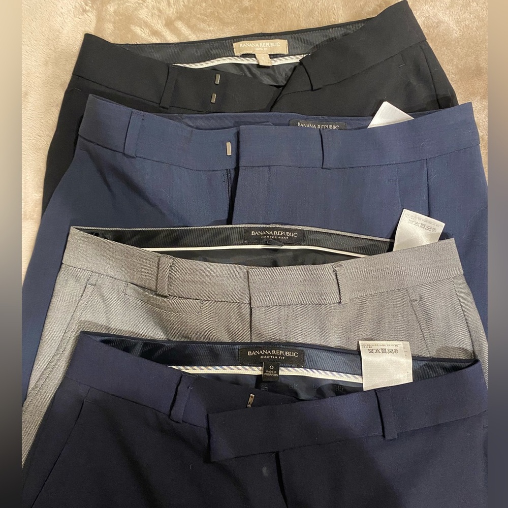 4 pairs of Size 0 Banana Republic Dress Pants!